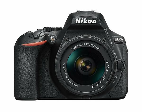 Nikon デジタル一眼レフカメラ D5600